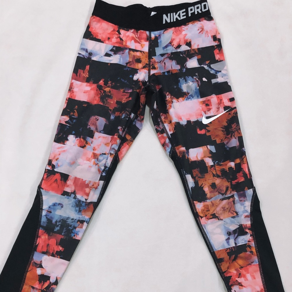 Nike athletic pants 👖